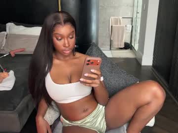 https://onlyfans.com/alonayumm