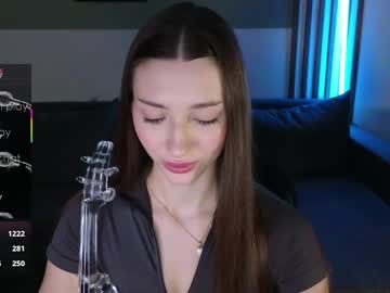 Lindsey>> 🎻! Next stream -15.09 21-30 GMT ❤️