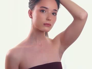 Yumi💗